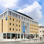 Ibis Budget Gare De Szálloda Poitiers