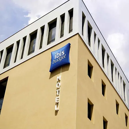 Hotel Ibis Budget Gare De Poitiers