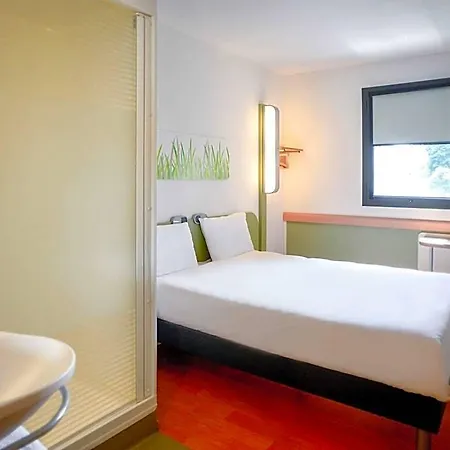 Ibis Budget Gare De 호텔 2*