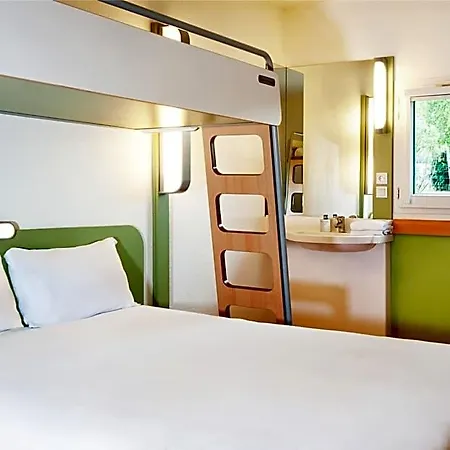 Ibis Budget Gare De 호텔 2*