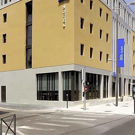 Hotel Ibis Budget Gare De Poitiers