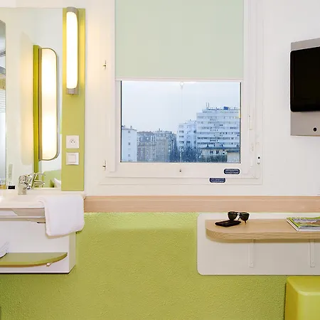 Hotel Ibis Budget Gare De Poitiers